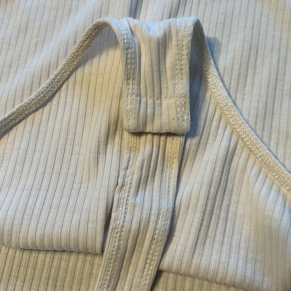 Elodie Women’s White Snap Bodysuit Small EUC - Picture 6 of 8